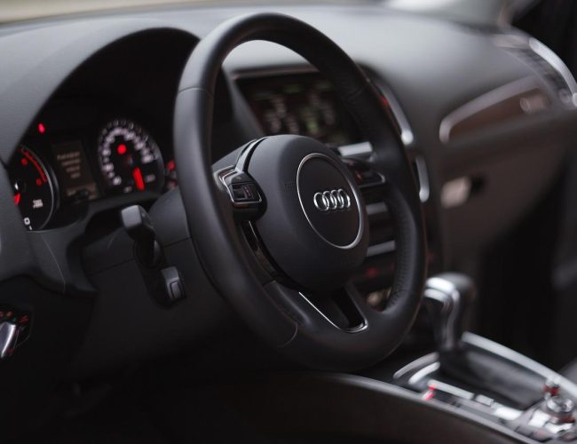auto, steering wheel, audi-2231221.jpg